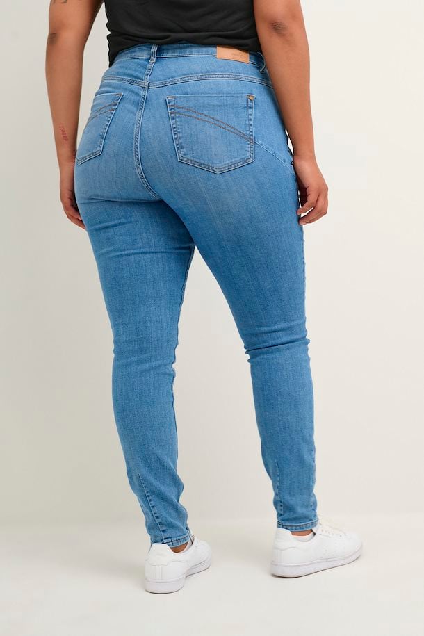 Kit 1 Blazer Jeans Ccom Licra + 1 Calça Skinny Feminina Jeans Com Licra 3  Puido - Kaena Multimarcas